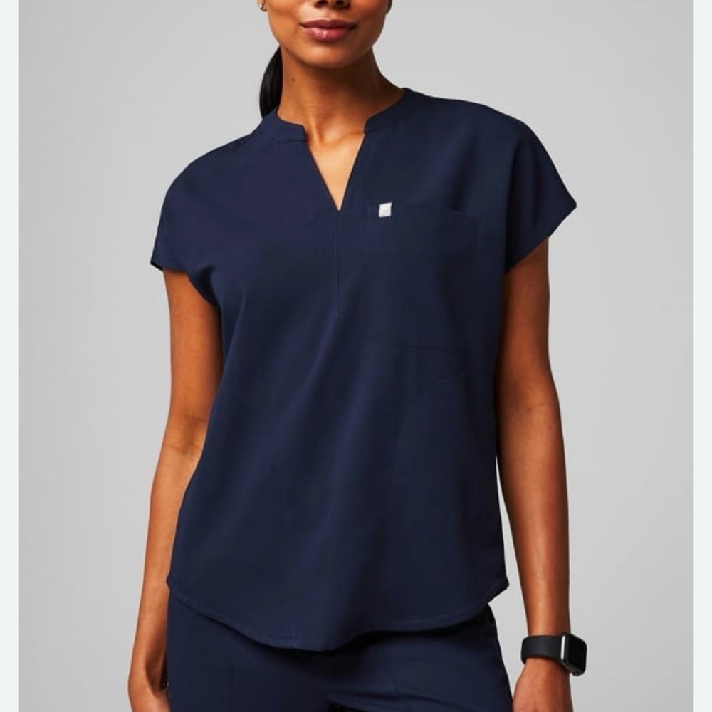 Women's Navy blue XL uniform